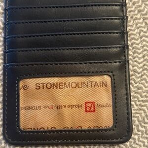 Stone Mountain Accessories Black Leather Card Holder NWOT